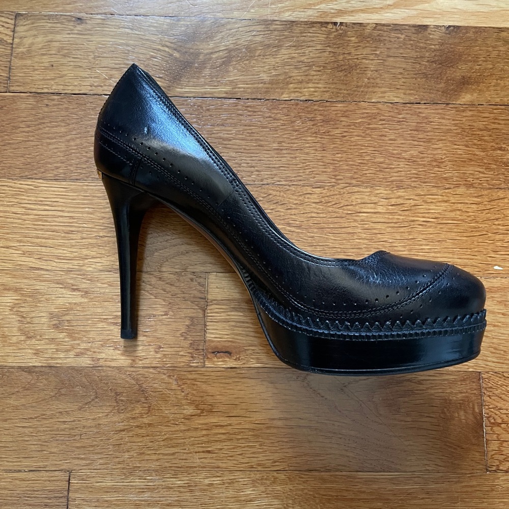 Burberry Black Leather Platform Pumps perfect Condition! - Picture 5 of 9